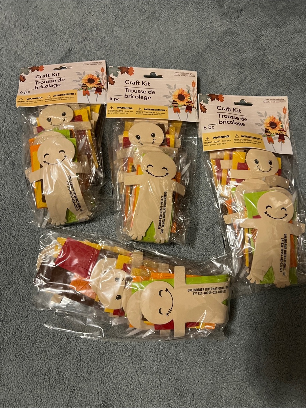 Fall Scarecrow Craft Kit Bundle - Picture 2 of 5